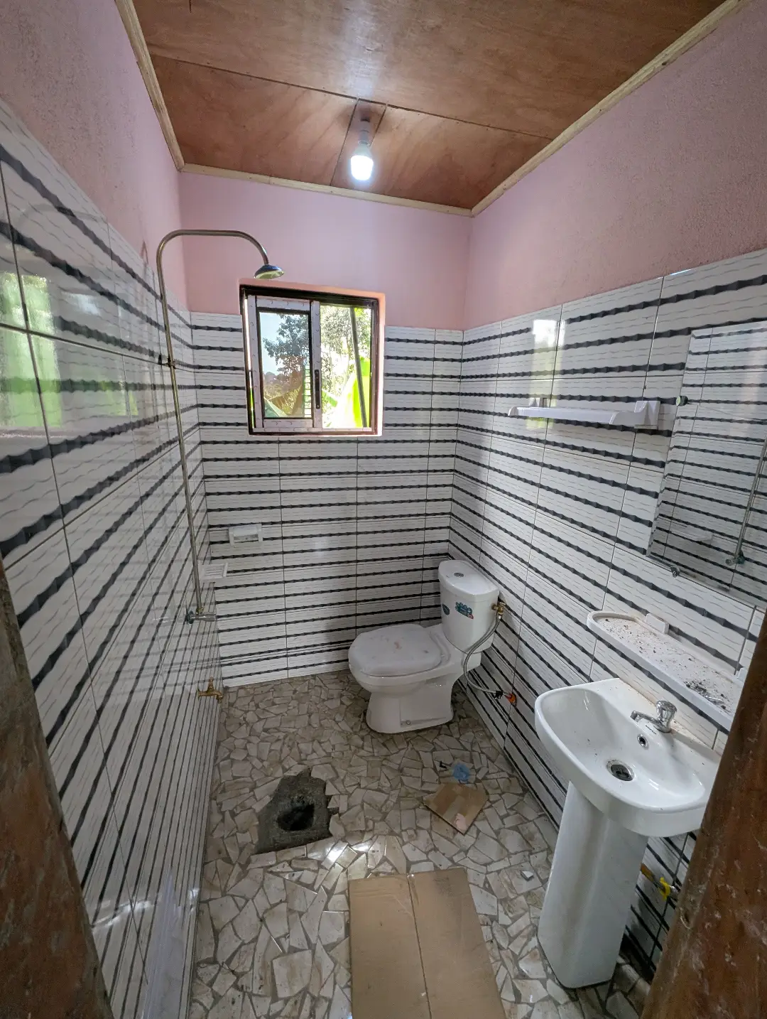 Appartement moderne à louer à Bafoussam Ndjiandam - Image 16