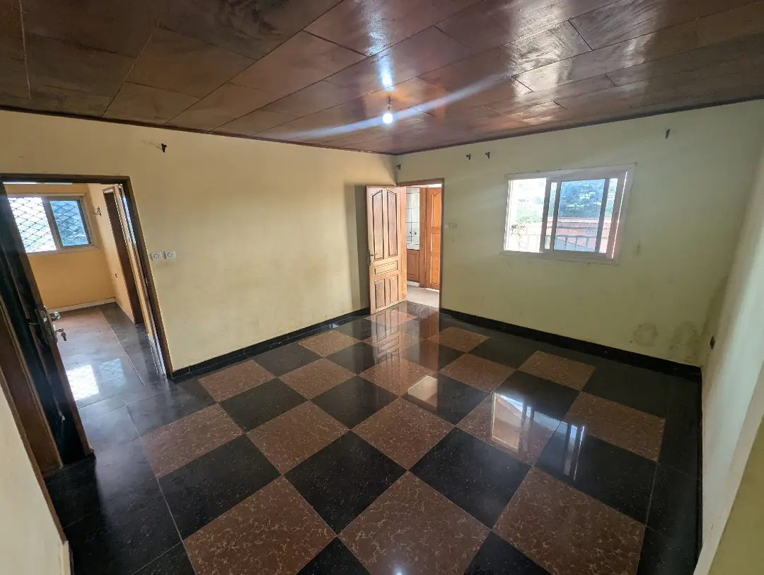 Appartement moderne à louer à Bafoussam Groupe 3 - Image 16