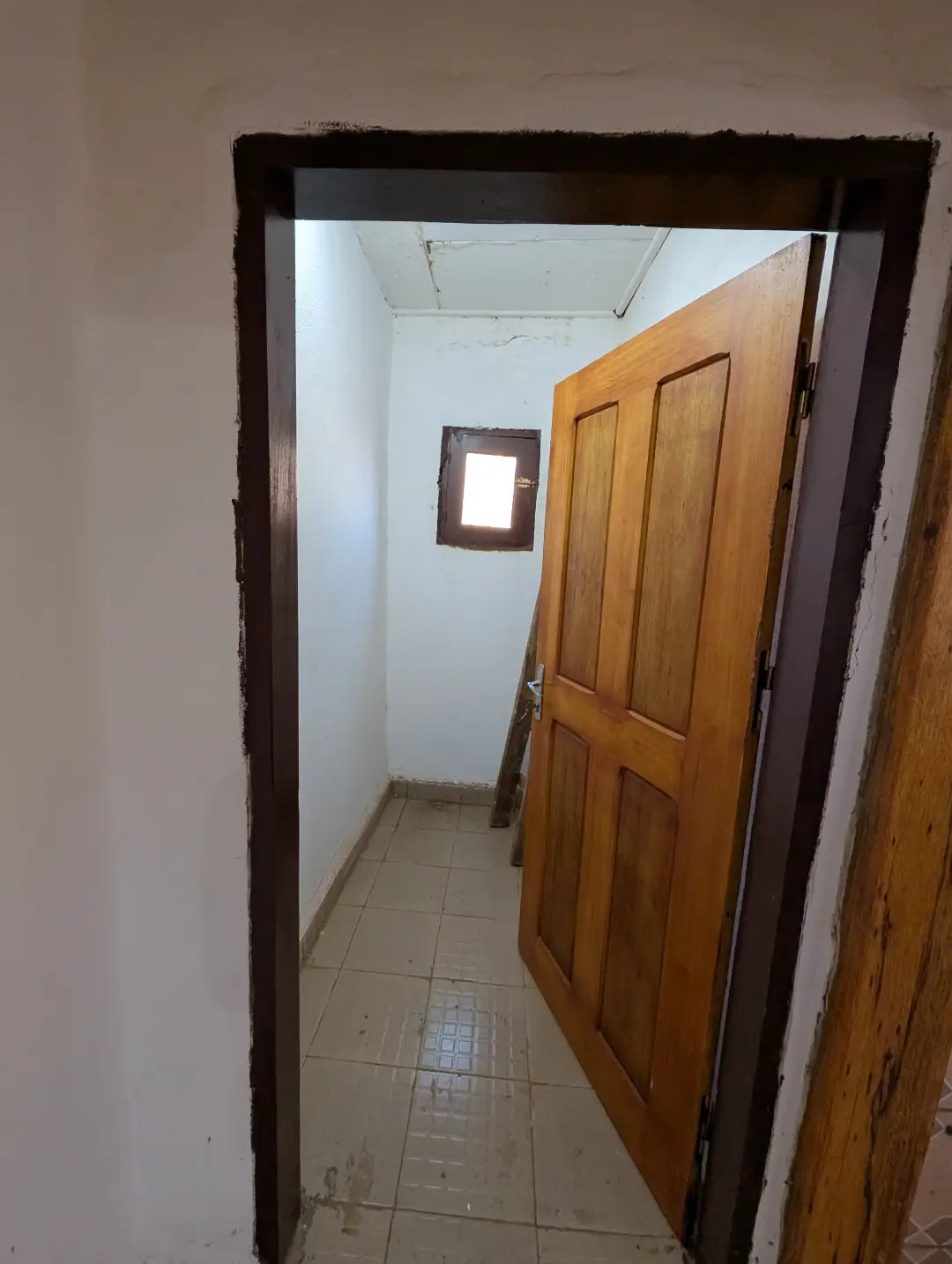 Maison moderne à louer à Bafoussam Madelon - Image 17