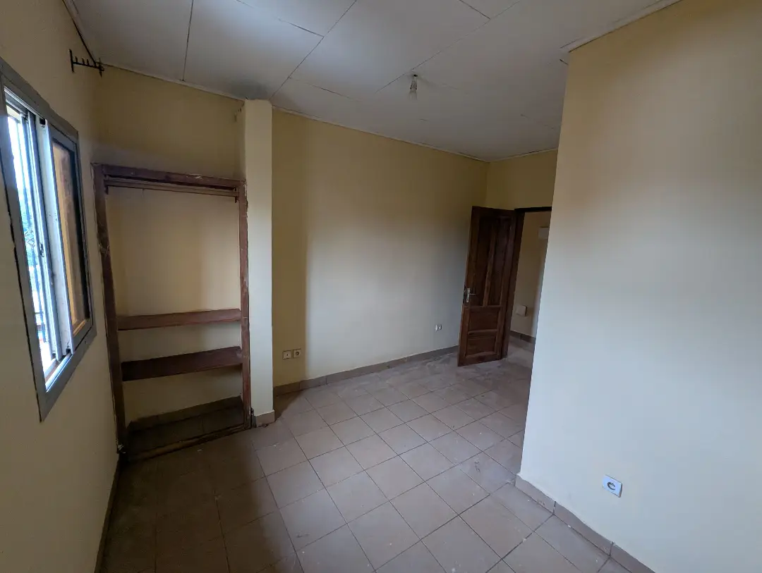 Appartement moderne à louer à Bafoussam Camoco Cami Toyota - Image 18