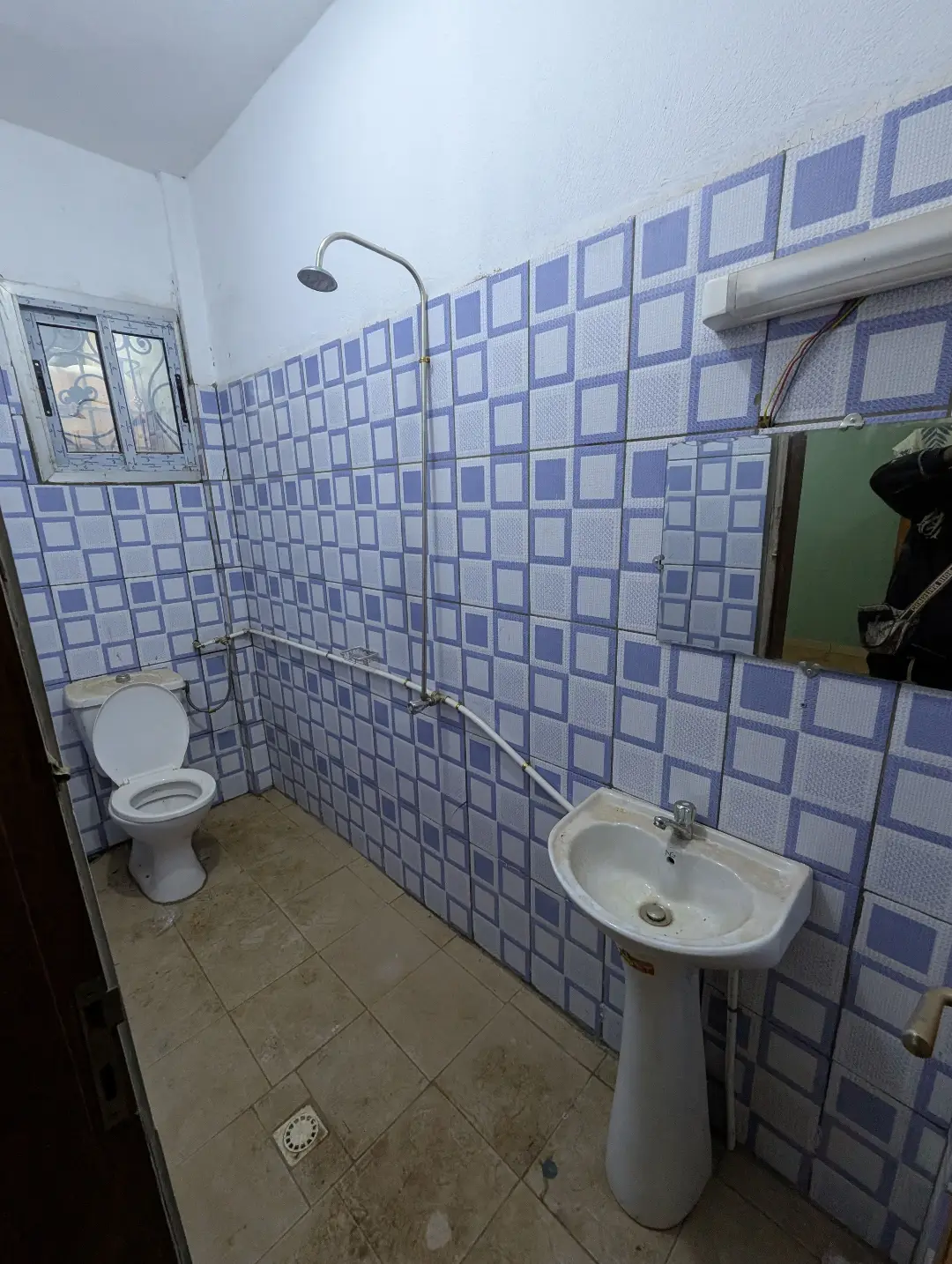 Appartement moderne à louer à Bafoussam Maeture - Image 18