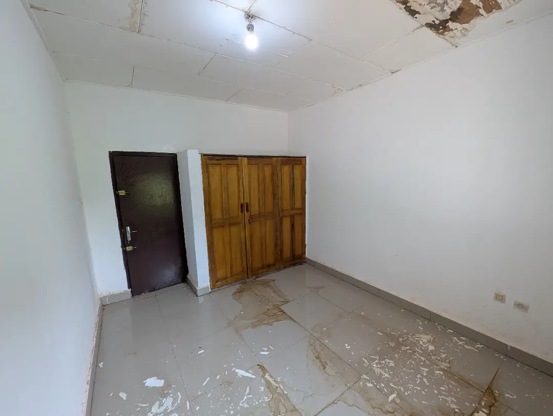Maison moderne à louer à Bafoussam Madelon - Image 19