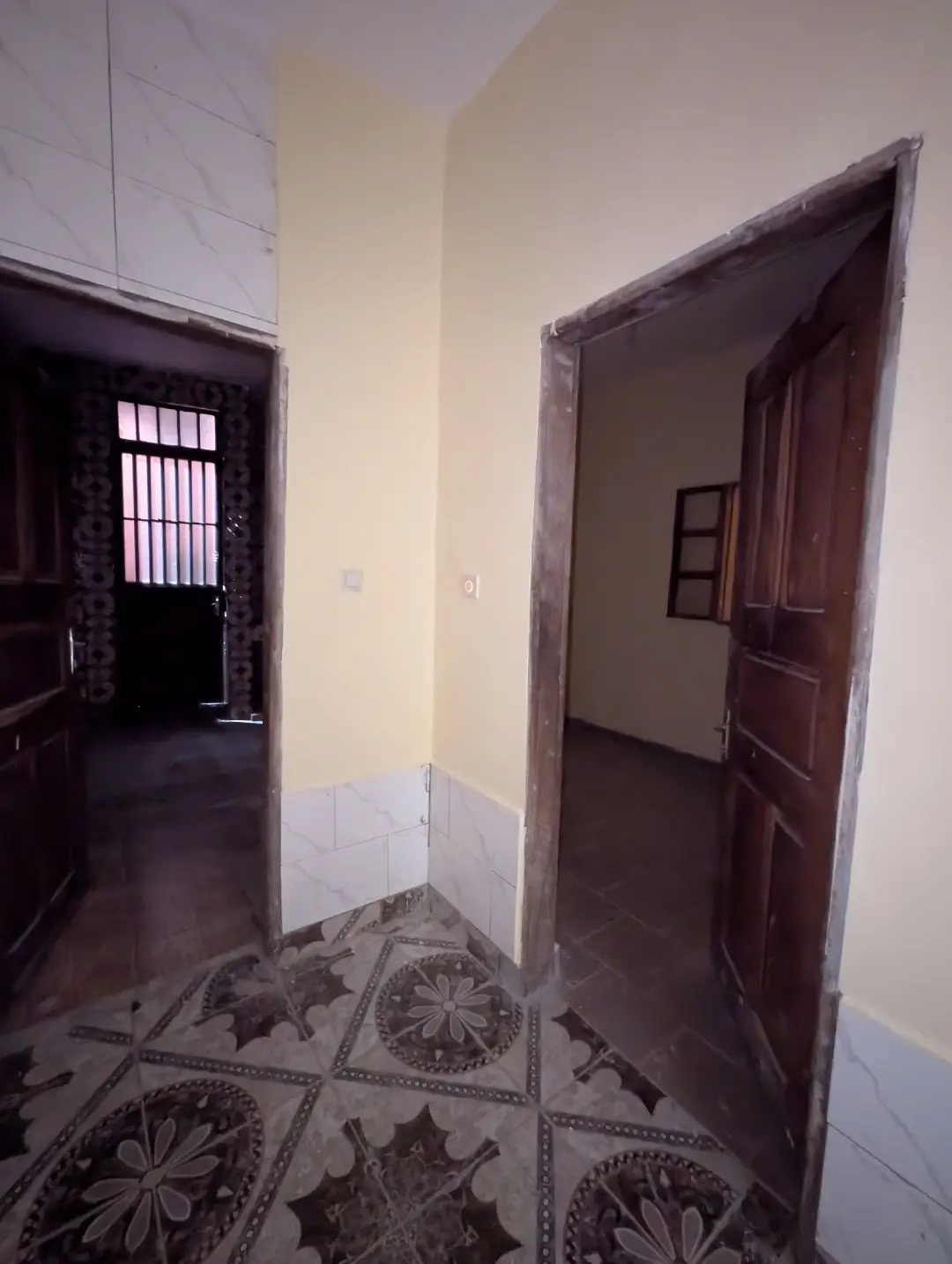 Appartement moderne à louer à Bafoussam Kouogouo - Image 19
