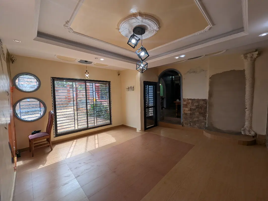 Appartement moderne à louer à Bafoussam Explosif - Image 19
