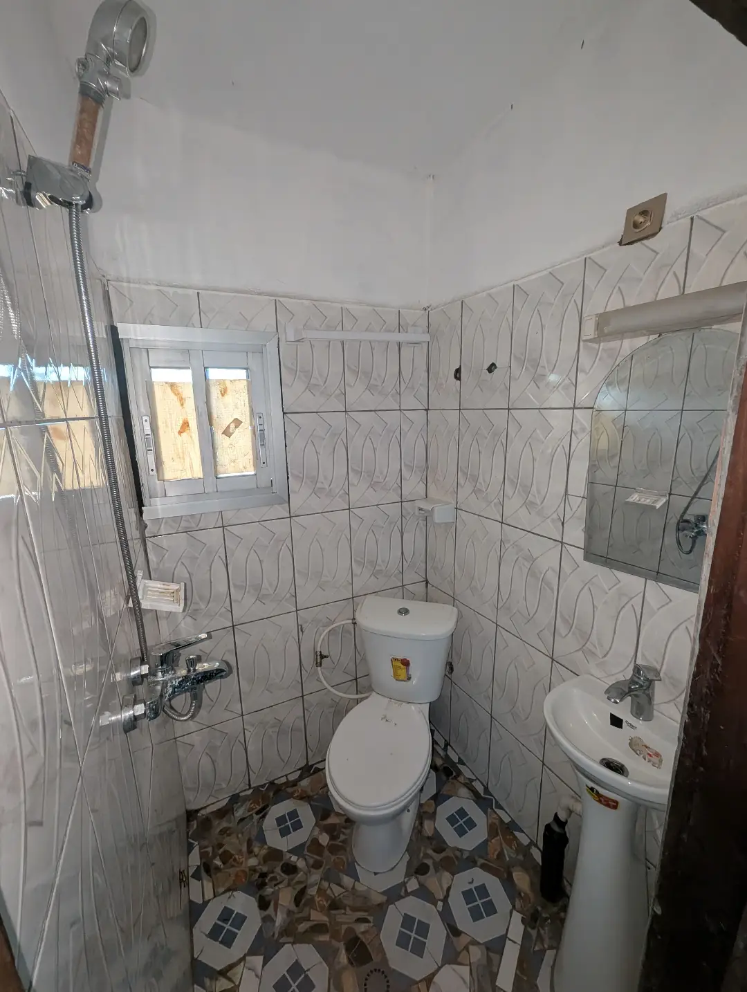 Appartement moderne à louer à Bafoussam Nouvelle Cathedrale - Image 20