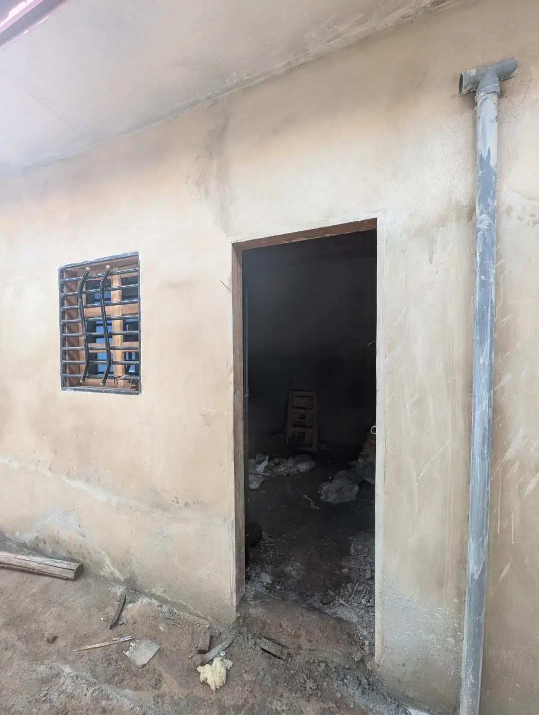 Chambre moderne à louer à Bafoussam Explosif - Image 2