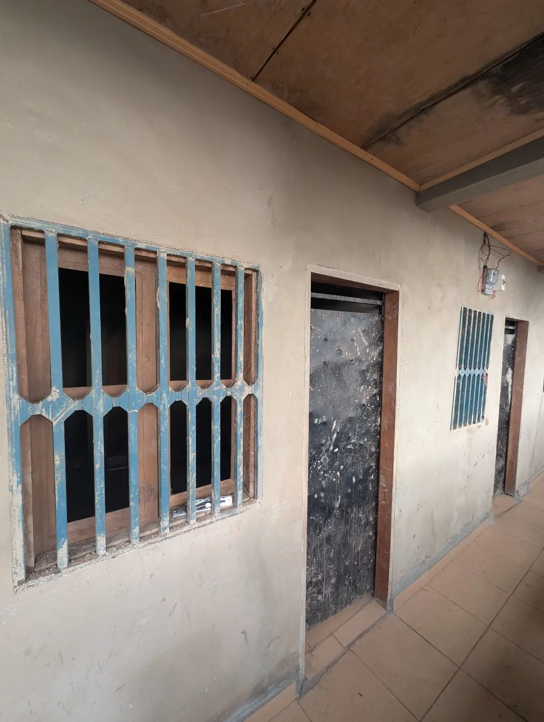Chambre moderne à louer à Bafoussam Saint Thomas - Image 2