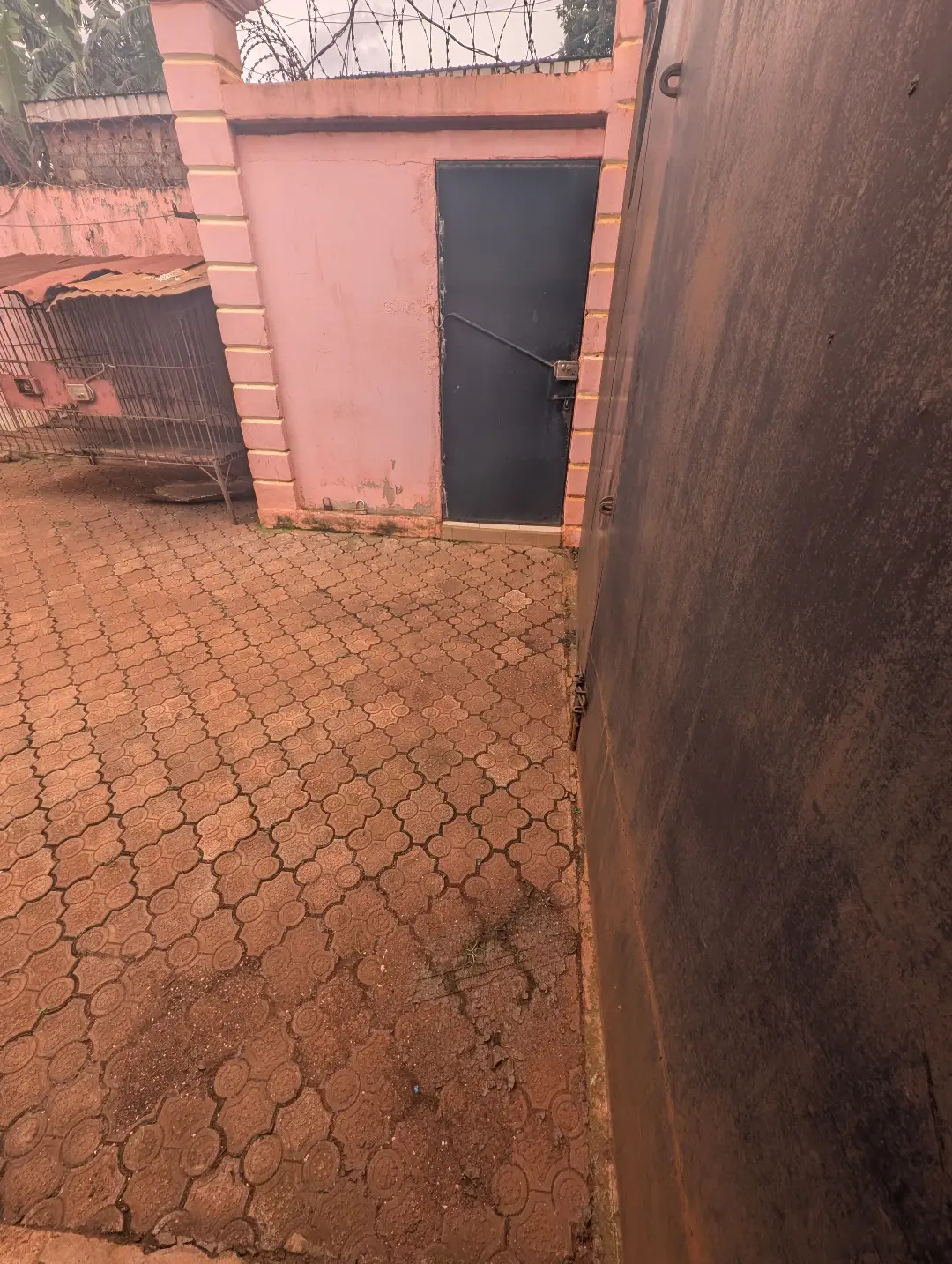 Appartement moderne à louer à Bafoussam Voltaire - Image 2