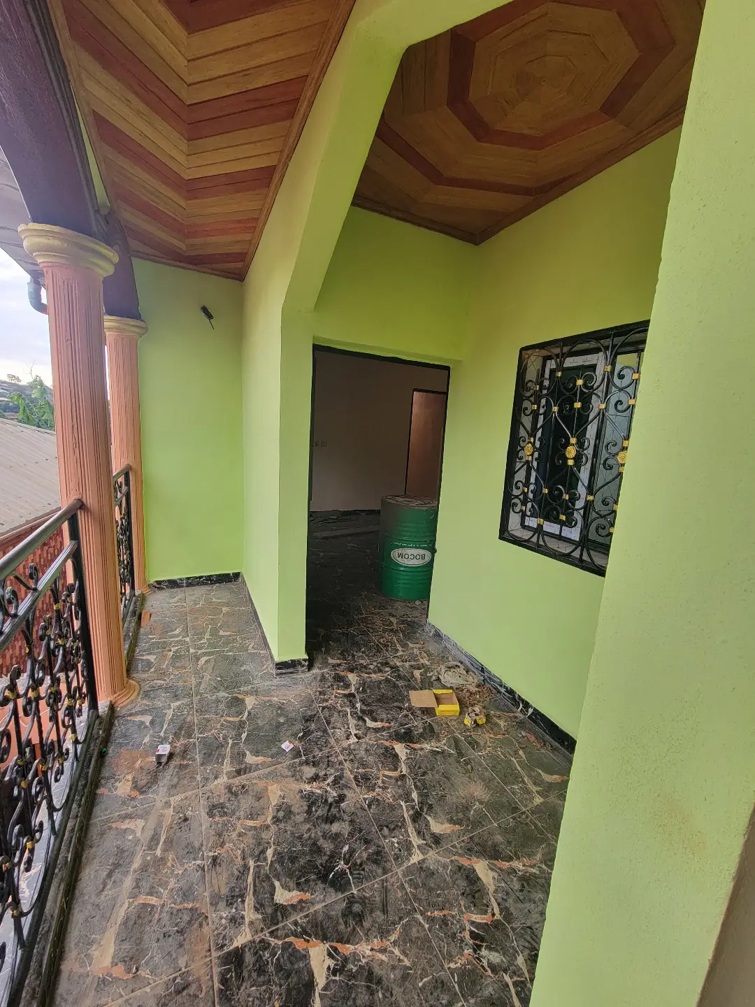 Appartement moderne à louer à Bafoussam Carrefour Ekoule - Image 2