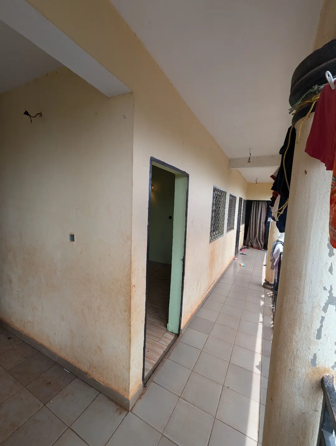 Appartement moderne à louer à Bafoussam 1ere Eveche - Image 2