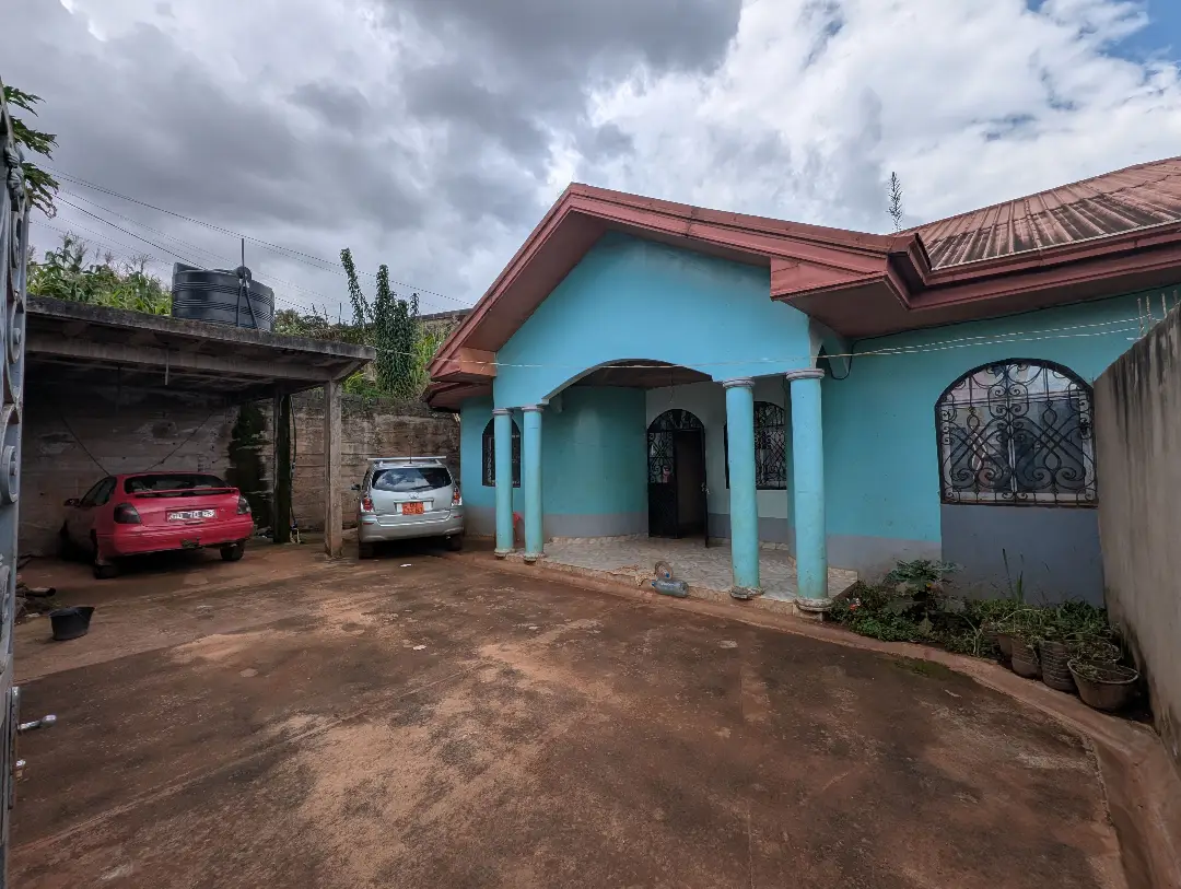 Appartement moderne à louer à Bafoussam Madelon - Image 2