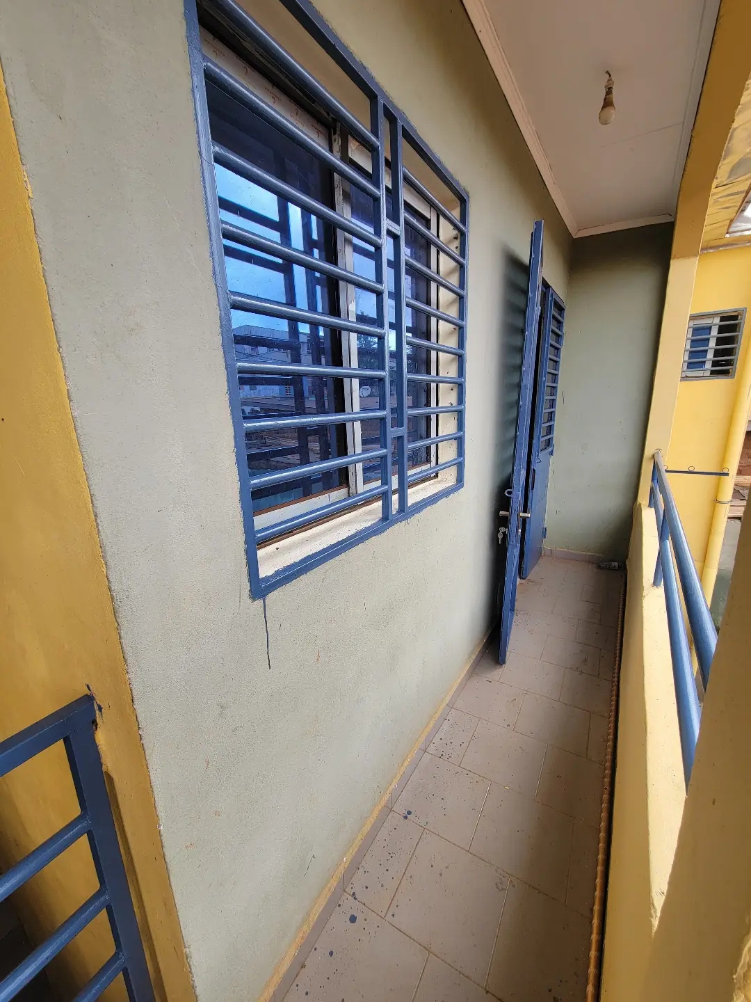 Appartement moderne à louer à Bafoussam Tamdja - Image 2