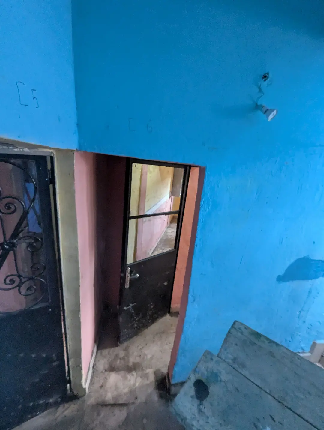 Chambre moderne à louer à Bafoussam Touristique - Image 2