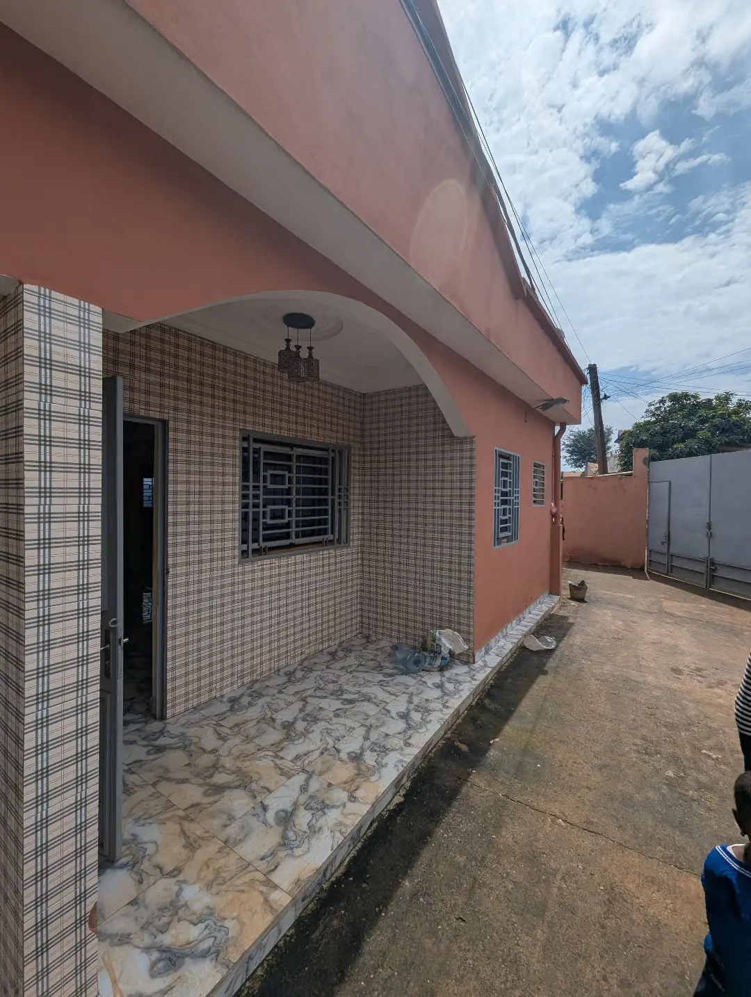 Appartement moderne à louer à Bafoussam Derriere L'hopital Regional - Image 2