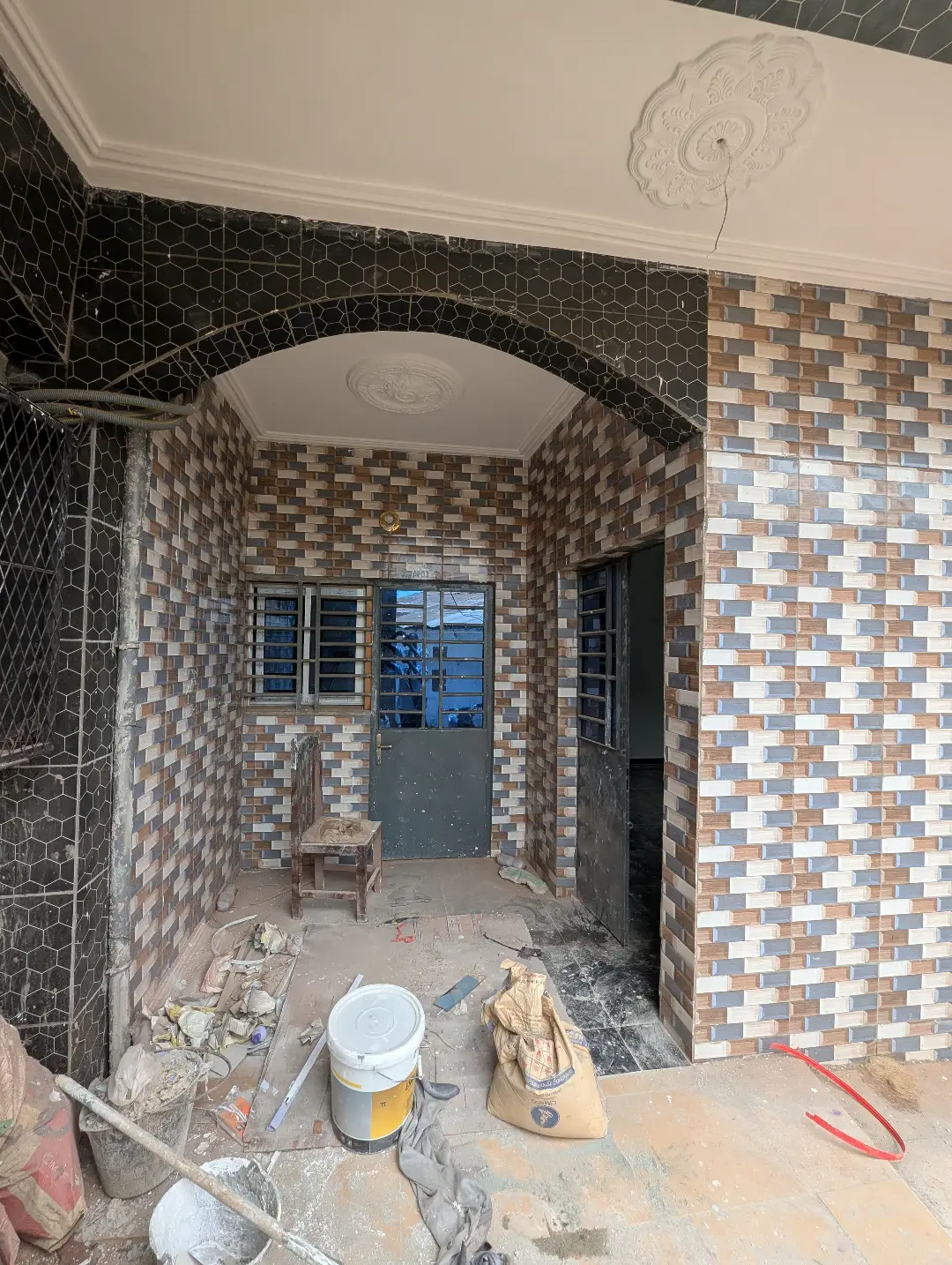 Appartement moderne à louer à Bafoussam Tougang Ville - Image 2