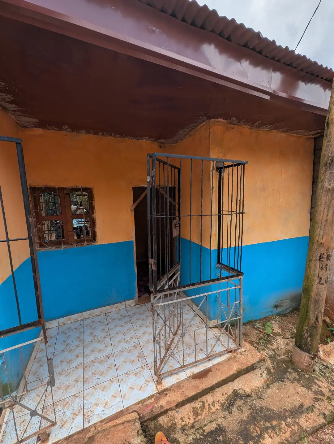 Chambre moderne à louer à Bafoussam Cathedrale - Image 2
