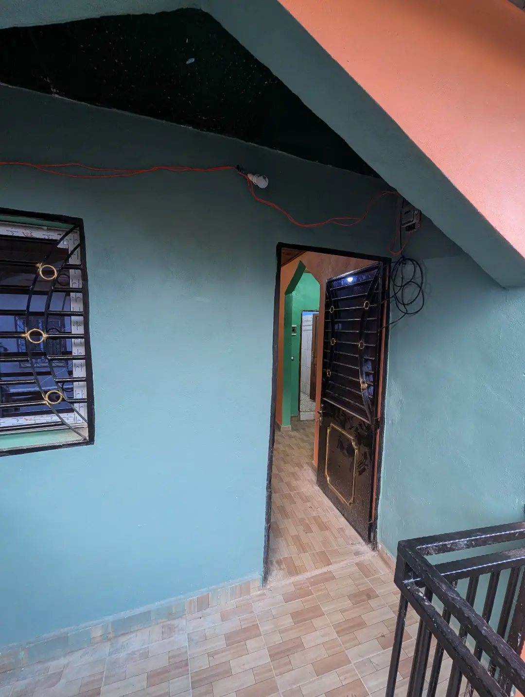 Appartement moderne à louer à Bafoussam Barriere Rouge - Image 2