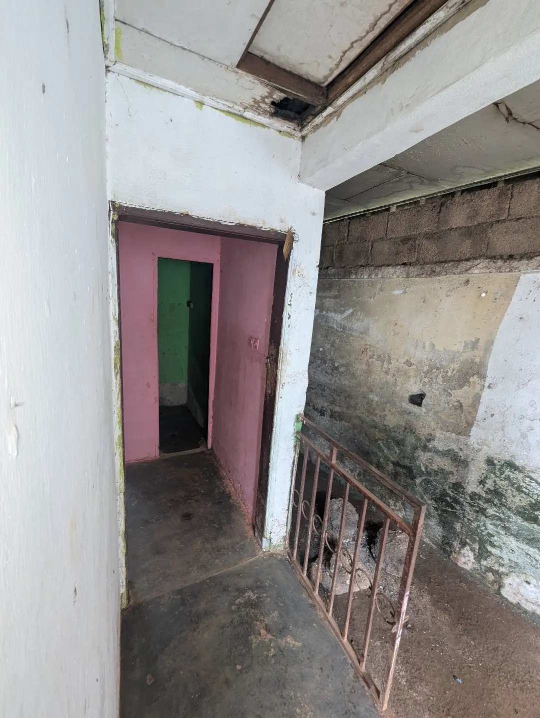 Chambre moderne à louer à Bafoussam Cite De L'esperance - Image 2