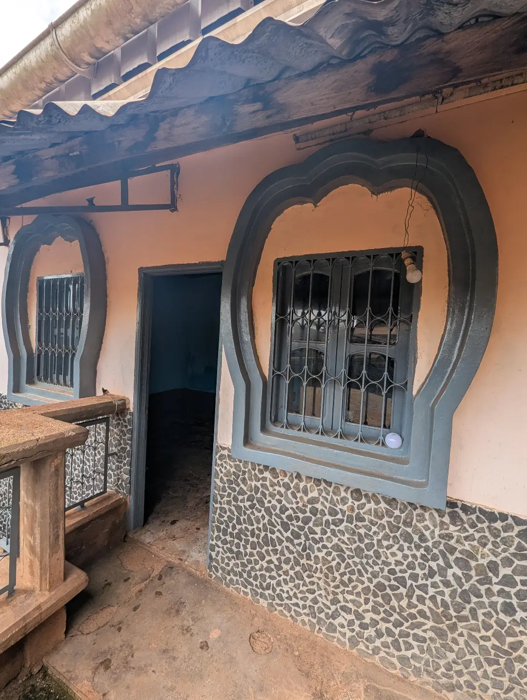 Studio moderne à louer à Bafoussam Assomption/lycee Technique Canada - Image 2