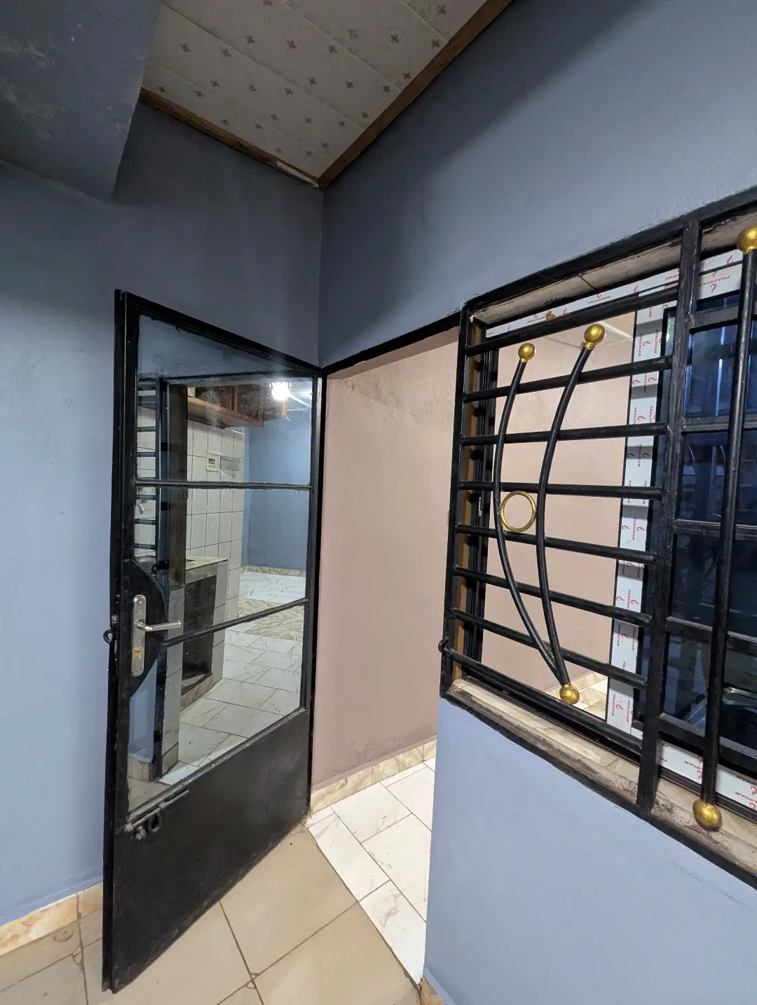 Chambre moderne à louer à Bafoussam Socada - Image 2