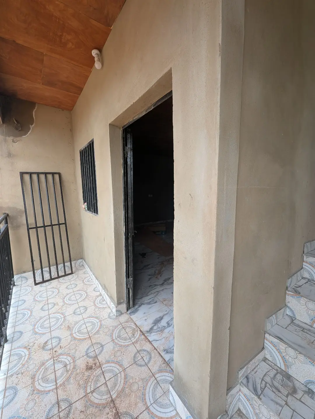 Appartement moderne à louer à Bafoussam Derriere Tankou - Image 2