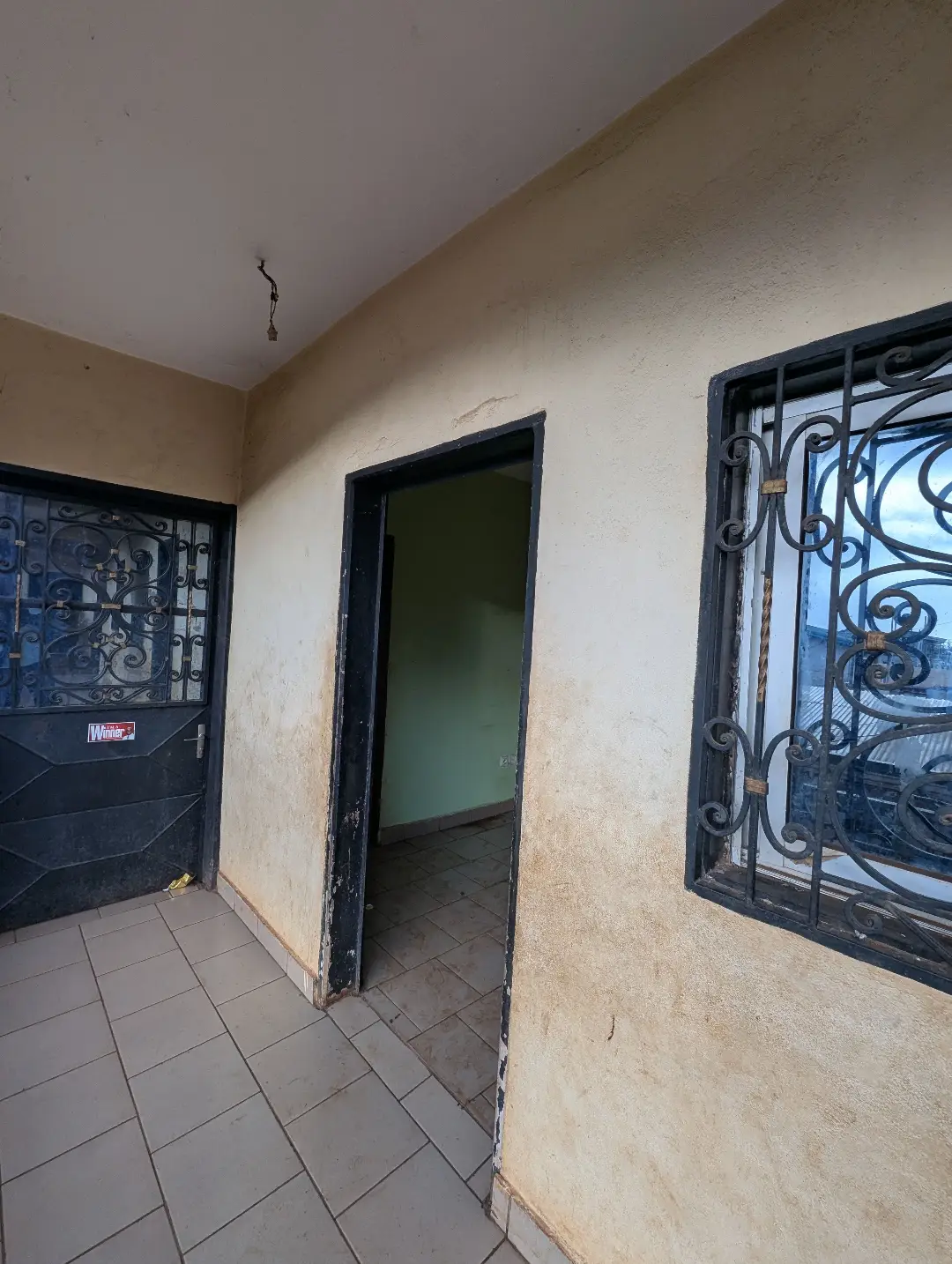 Appartement moderne à louer à Bafoussam Ta'a Mbah - Image 2