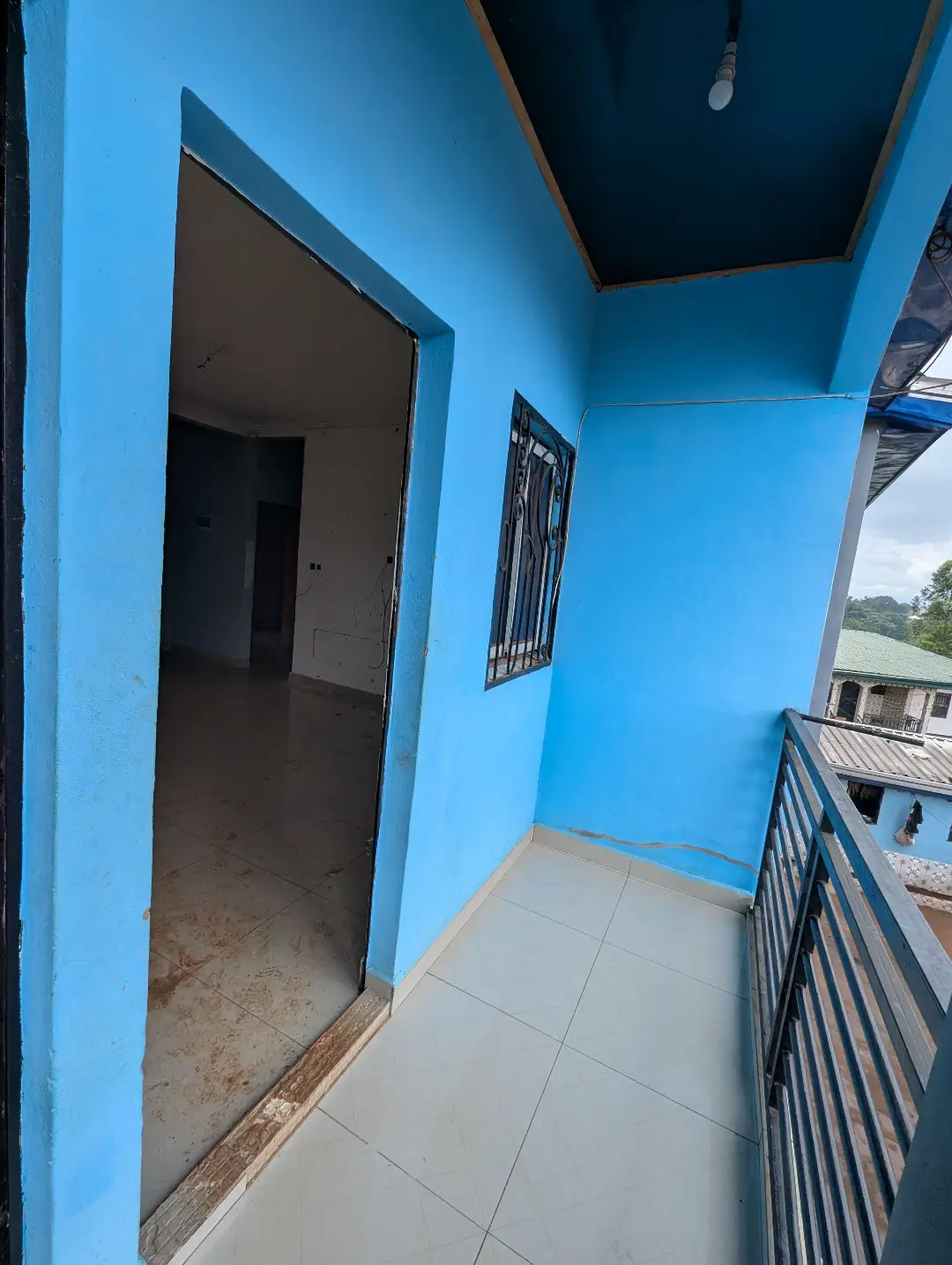 Appartement moderne à louer à Bafoussam Camp Militaire - Image 2