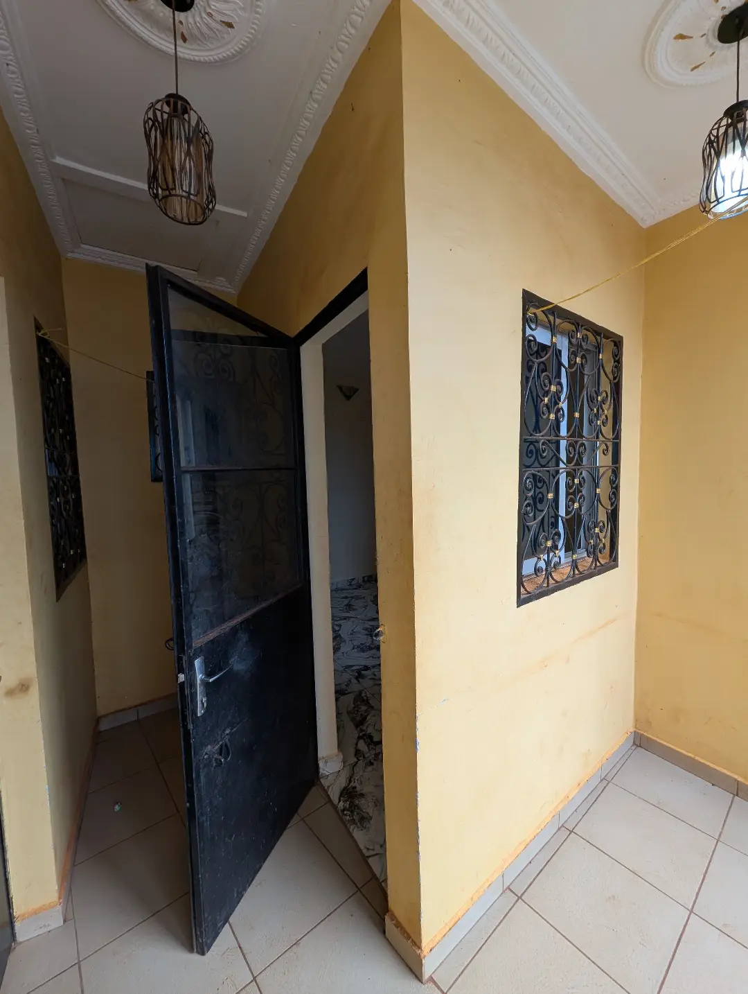 Chambre moderne à louer à Bafoussam Socada - Image 2