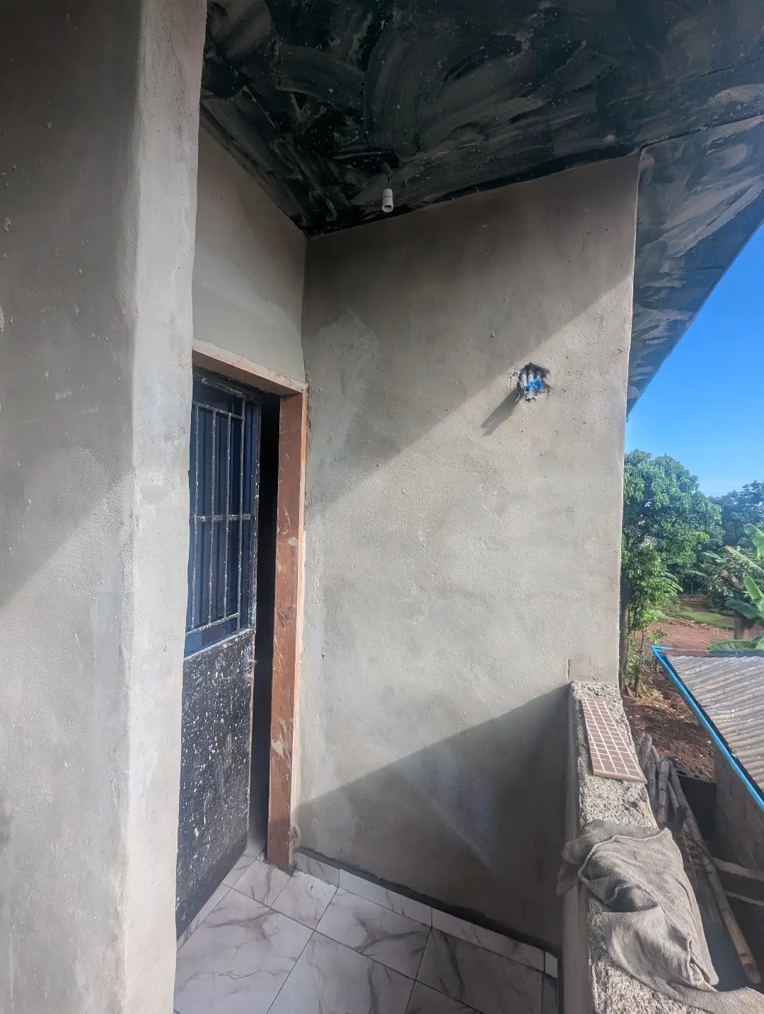 Appartement moderne à louer à Bafoussam Carrefour Congelcam (toket) - Image 2