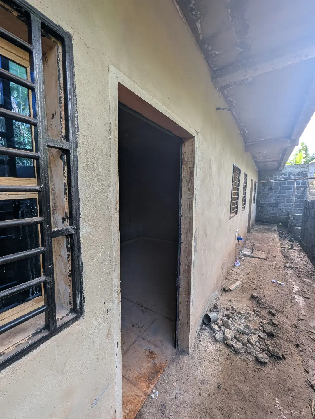 Appartement moderne à louer à Bafoussam Fin Goudron Toket - Image 2