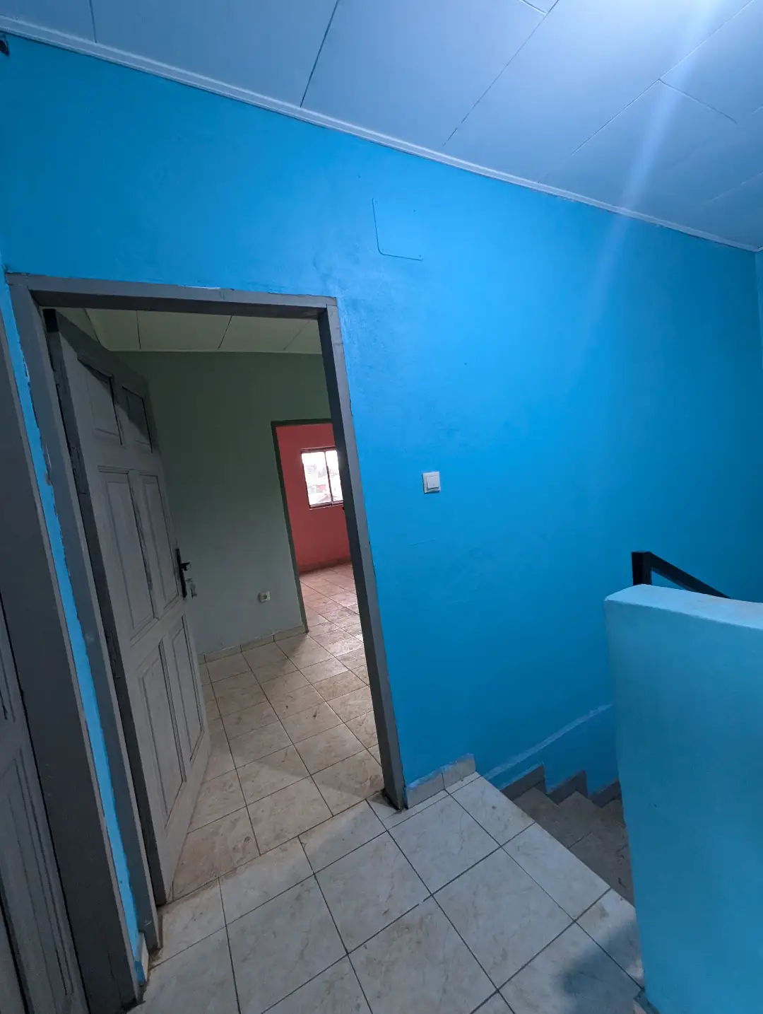 Studio moderne à louer à Bafoussam Touristique - Image 2
