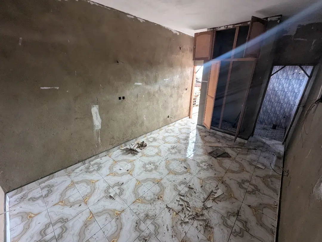 Chambre moderne à louer à Bafoussam Tougang Ville - Image 2