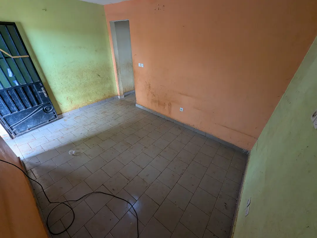 Appartement moderne à louer à Bafoussam Toungang Ville - Image 2