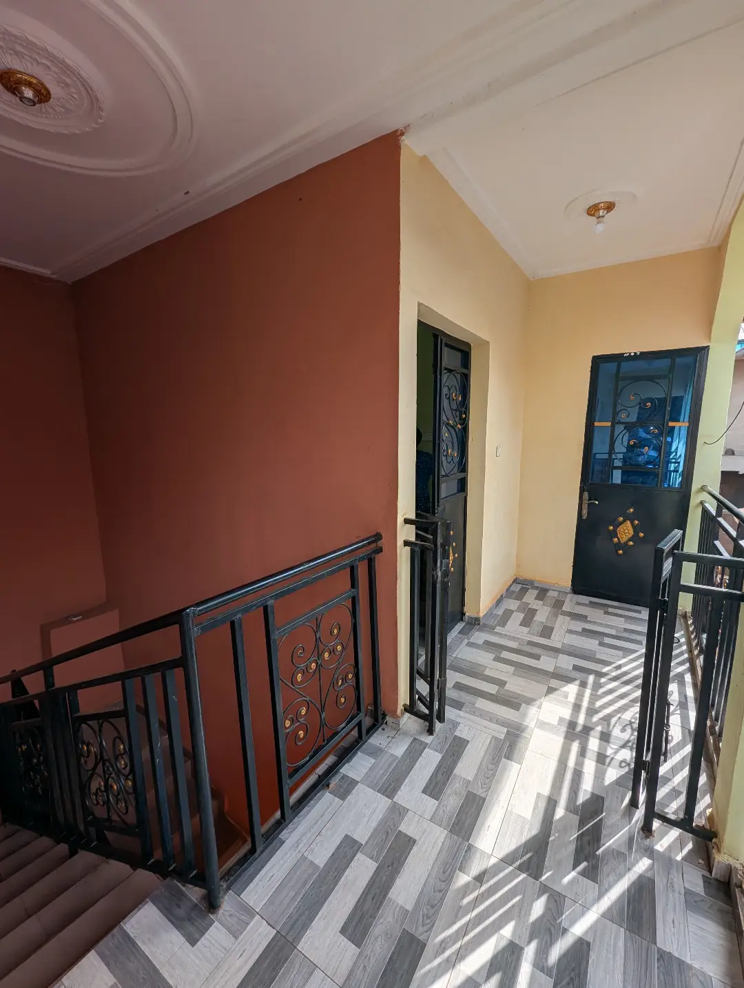 Appartement moderne à louer à Bafoussam Maeture - Image 2