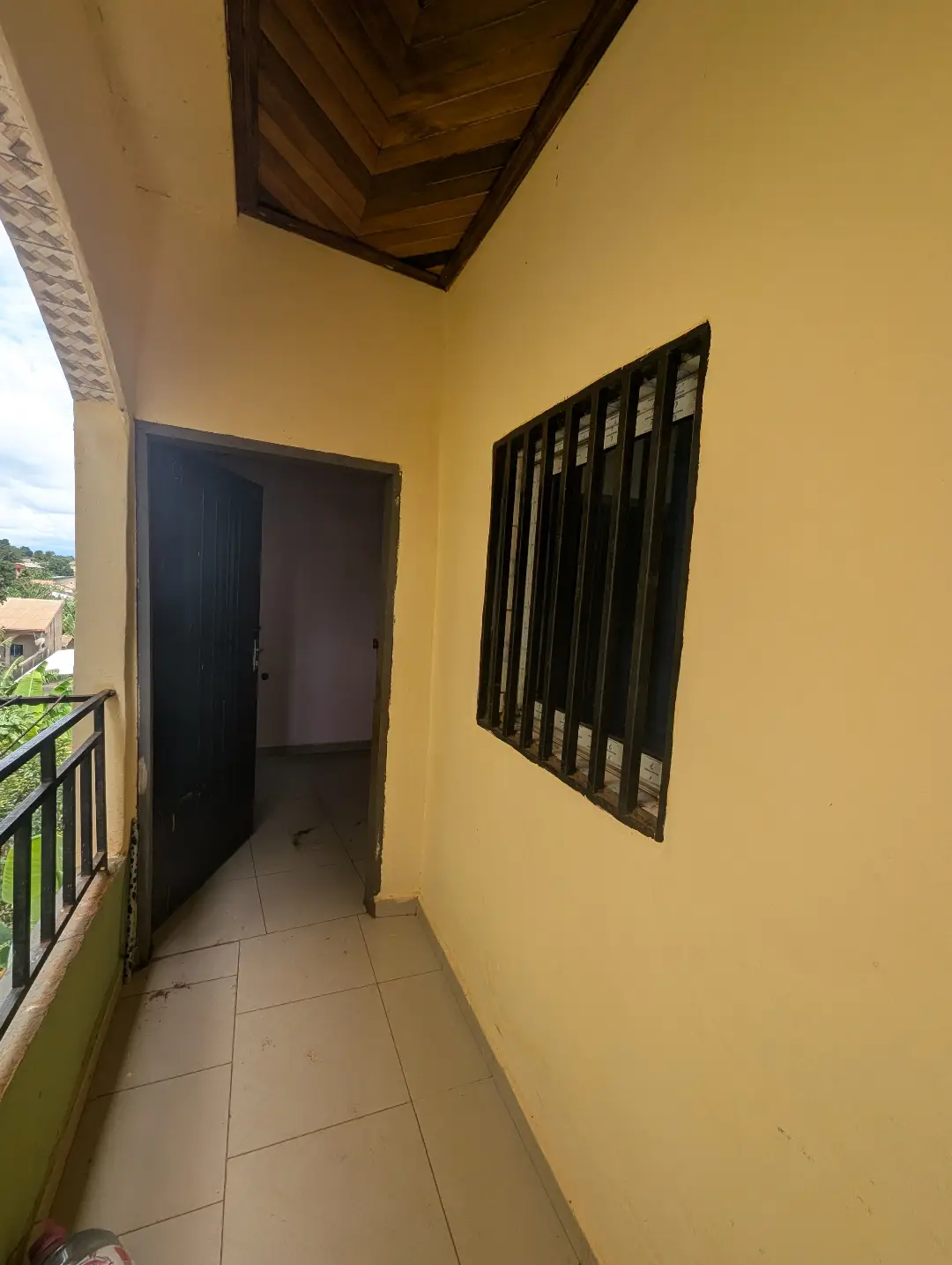Appartement moderne à louer à Bafoussam Marie Rural Lepreserie - Image 2