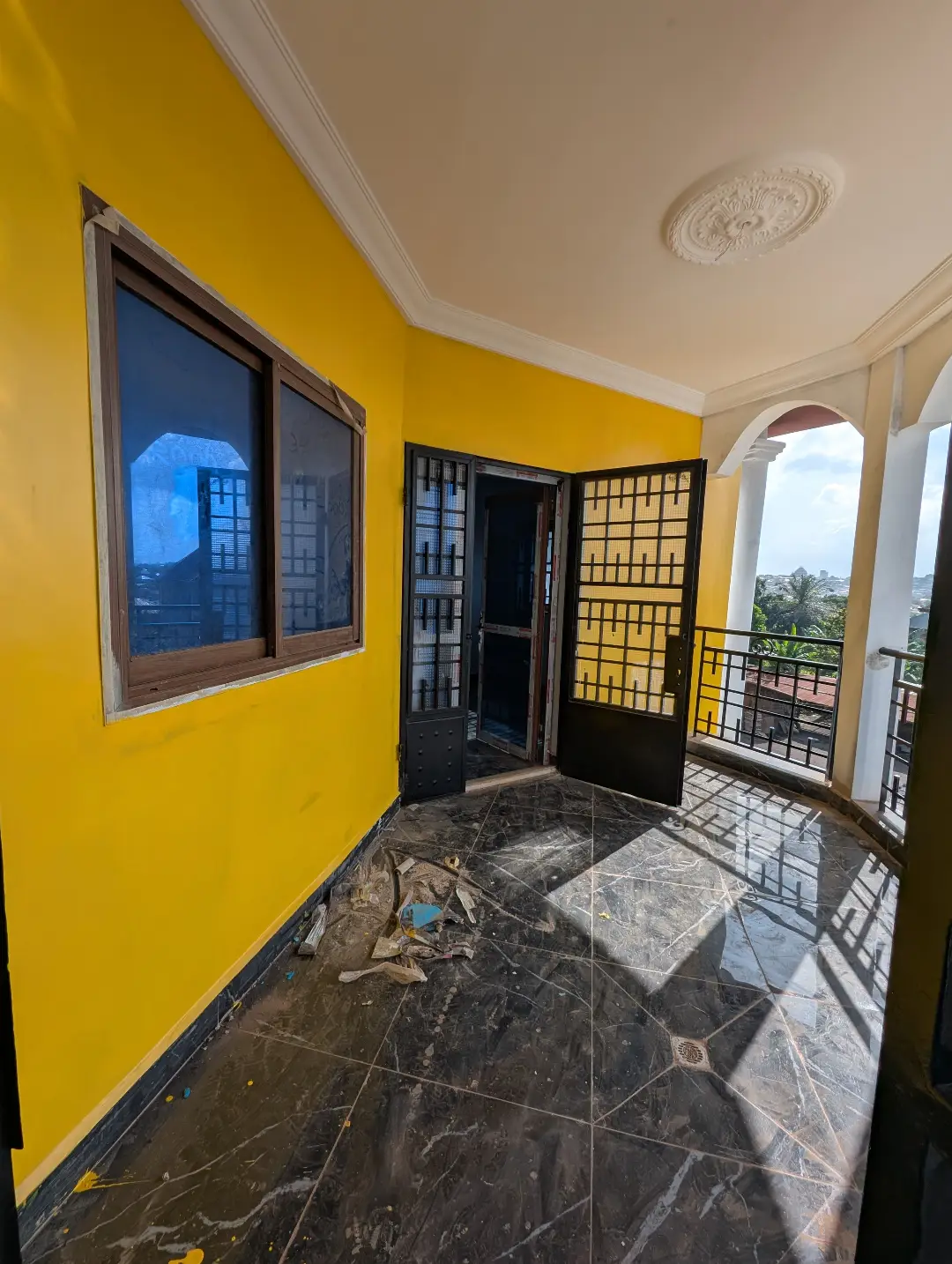 Appartement moderne à louer à Bafoussam Maeture - Image 2