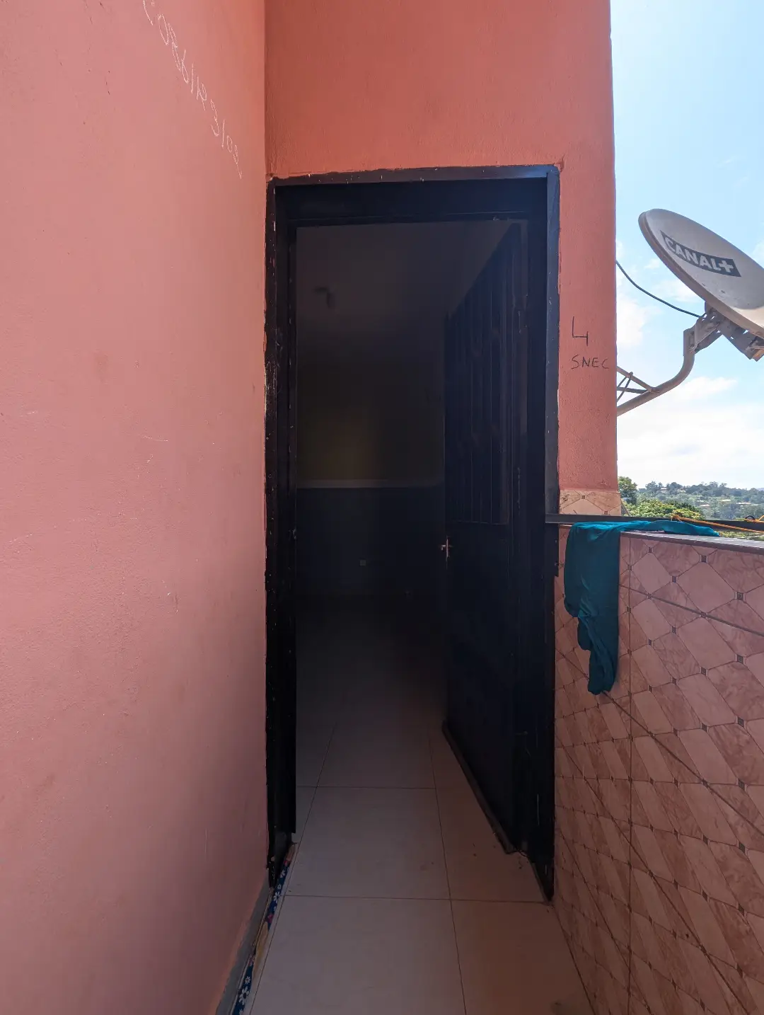 Appartement moderne à louer à Bafoussam Tama - Image 2