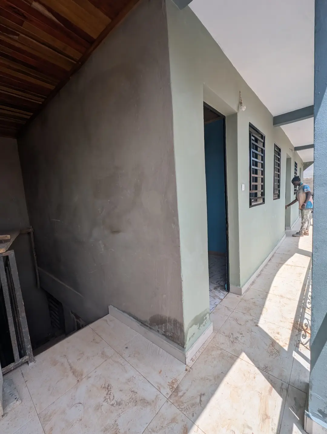 Studio moderne à louer à Bafoussam Tchitchap (ver La Maetur) - Image 2