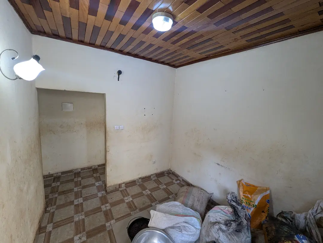 Studio moderne à louer à Bafoussam Terminus - Image 2