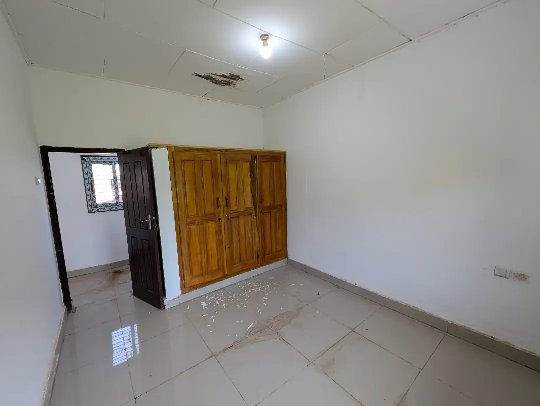 Maison moderne à louer à Bafoussam Madelon - Image 22