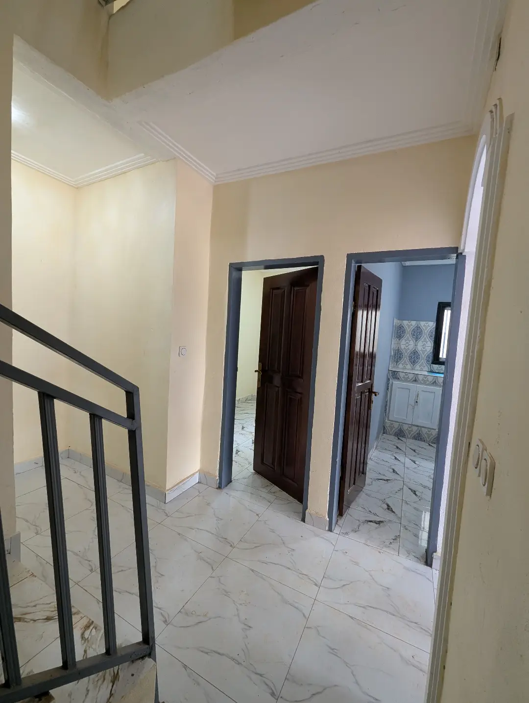 Villa moderne à vendre à Bafoussam Memboutchi - Image 23