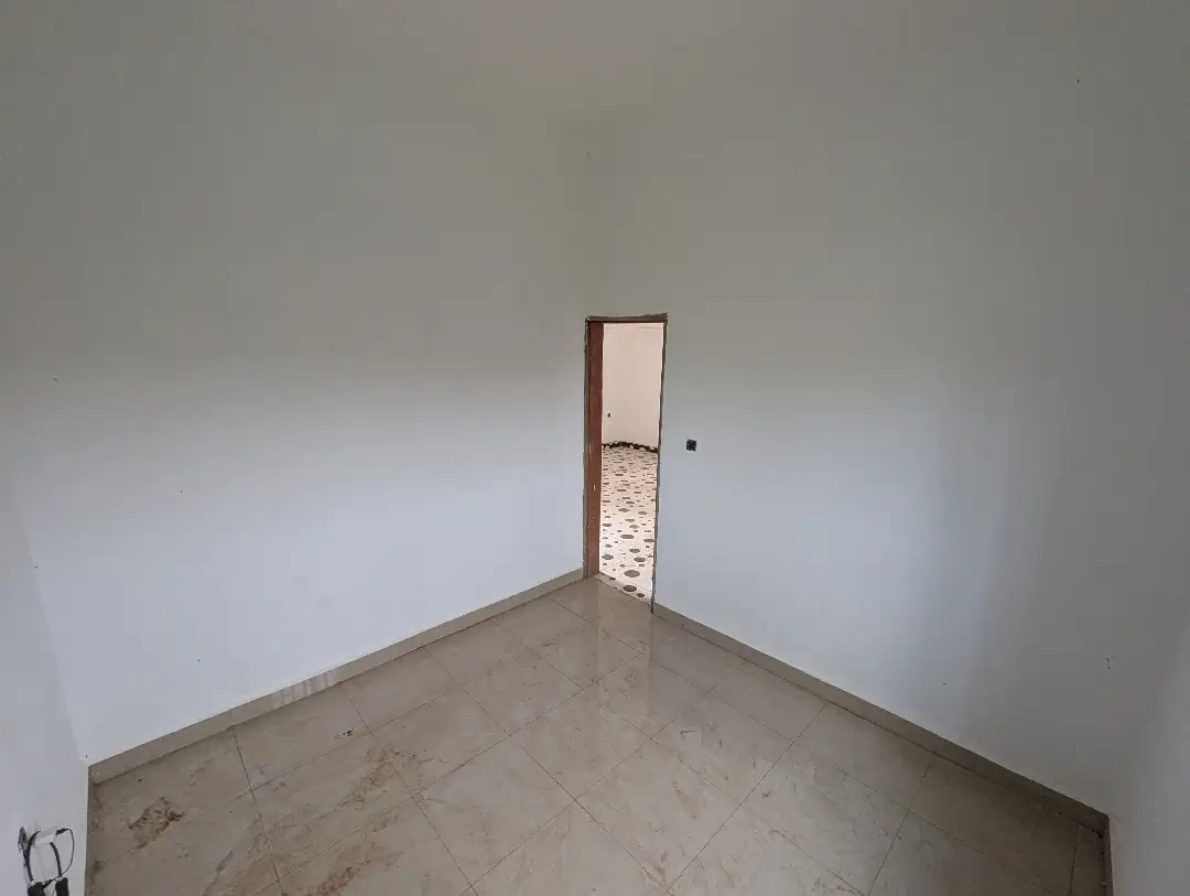 Appartement moderne à louer à Bafoussam Entre Domicile Tankou - Image 23