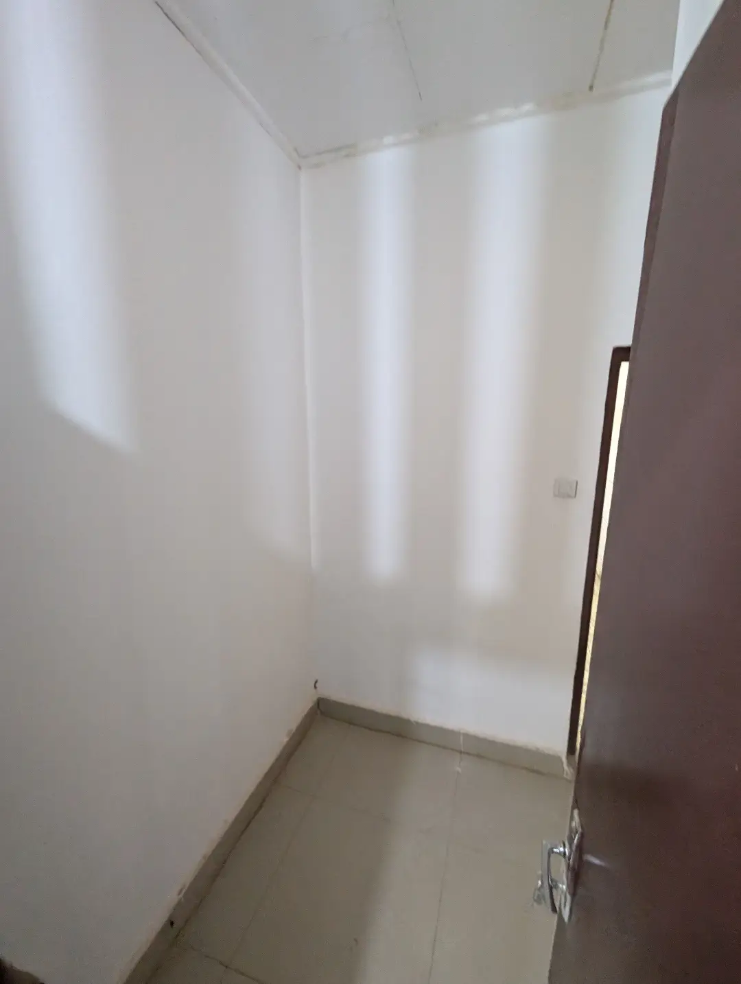 Maison moderne à louer à Bafoussam Madelon - Image 24