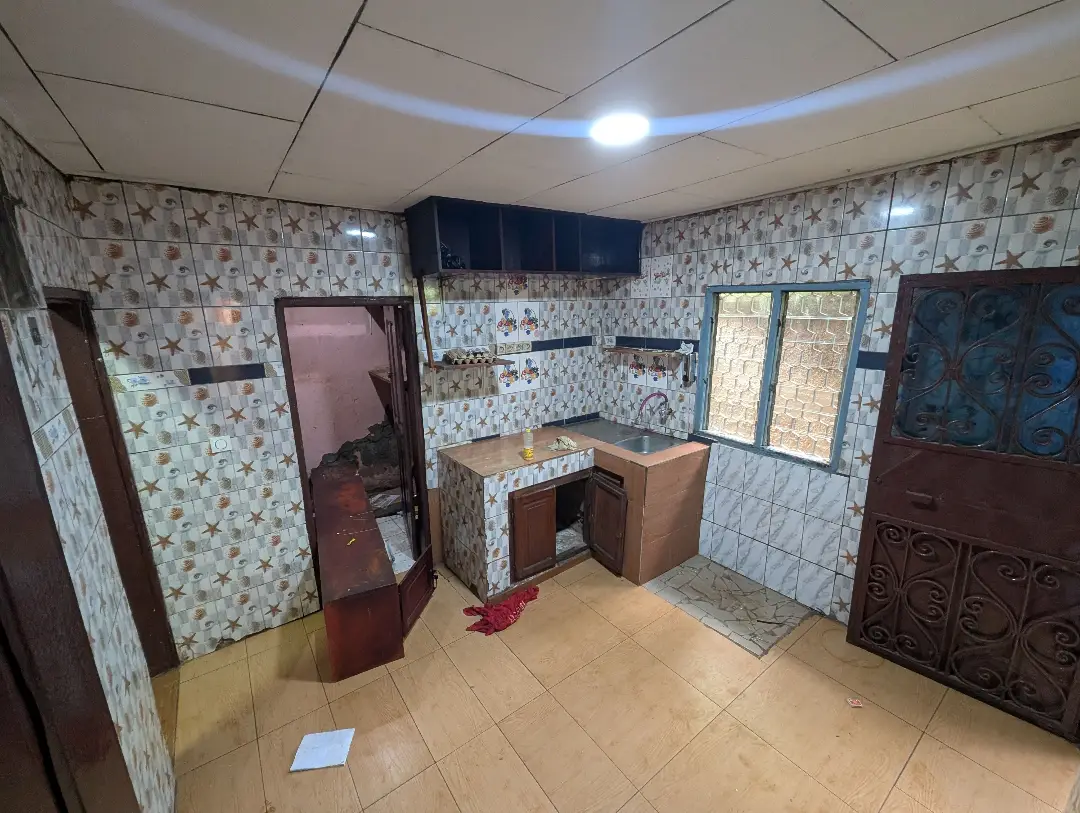Appartement moderne à louer à Bafoussam Explosif - Image 24