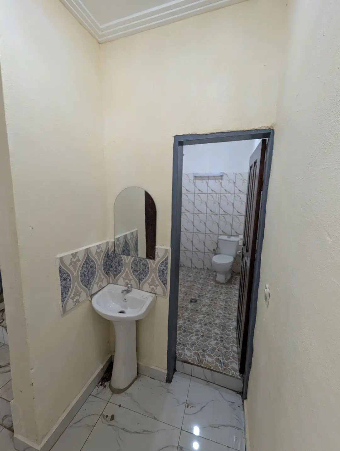 Villa moderne à vendre à Bafoussam Memboutchi - Image 27