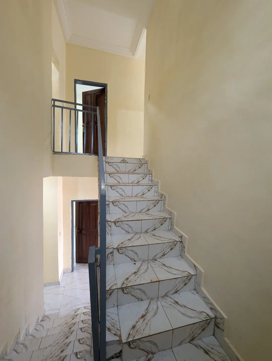 Villa moderne à vendre à Bafoussam Memboutchi - Image 30