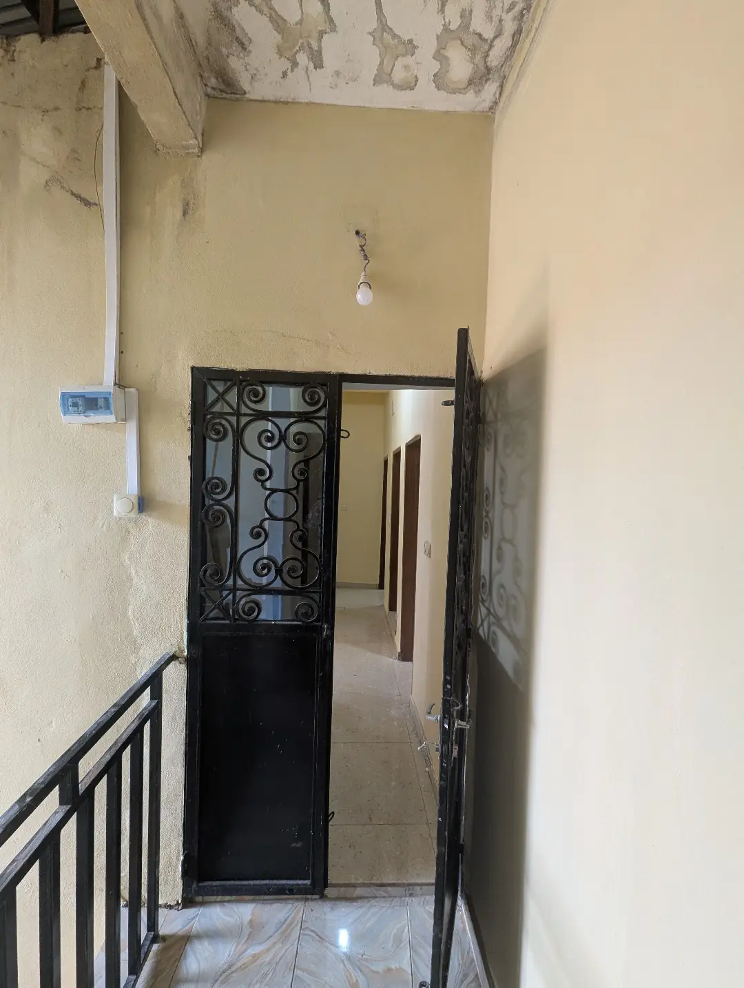 Appartement moderne à louer à Bafoussam Toket - Image 3