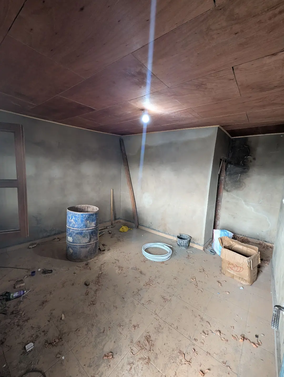 Studio moderne à louer à Bafoussam Saint Thomas - Image 3