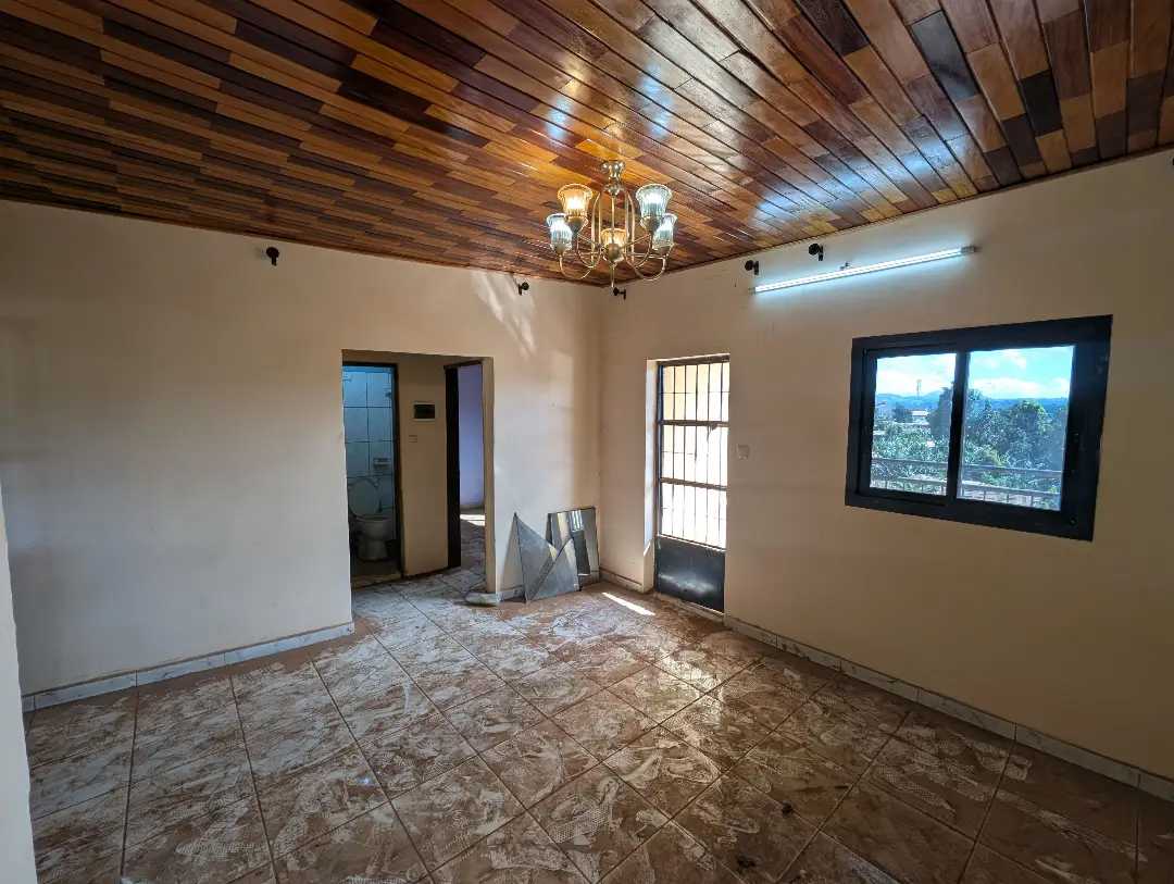 Appartement moderne à louer à Bafoussam Carrefour Ekoule - Image 3