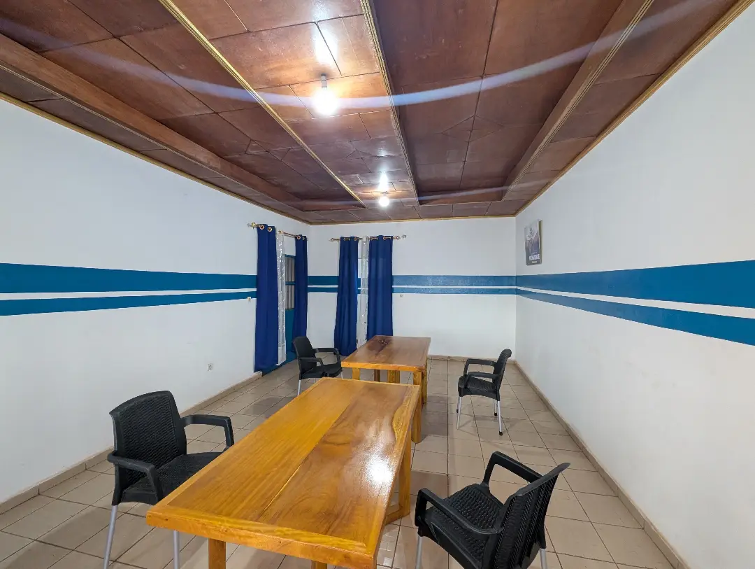 Appartement moderne à louer à Bafoussam Quartier Haoussa - Image 3